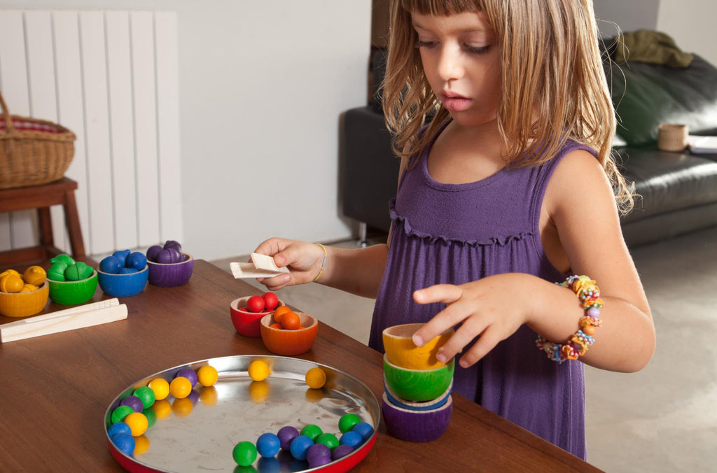 Grapat Coloured Bowls & Marbles