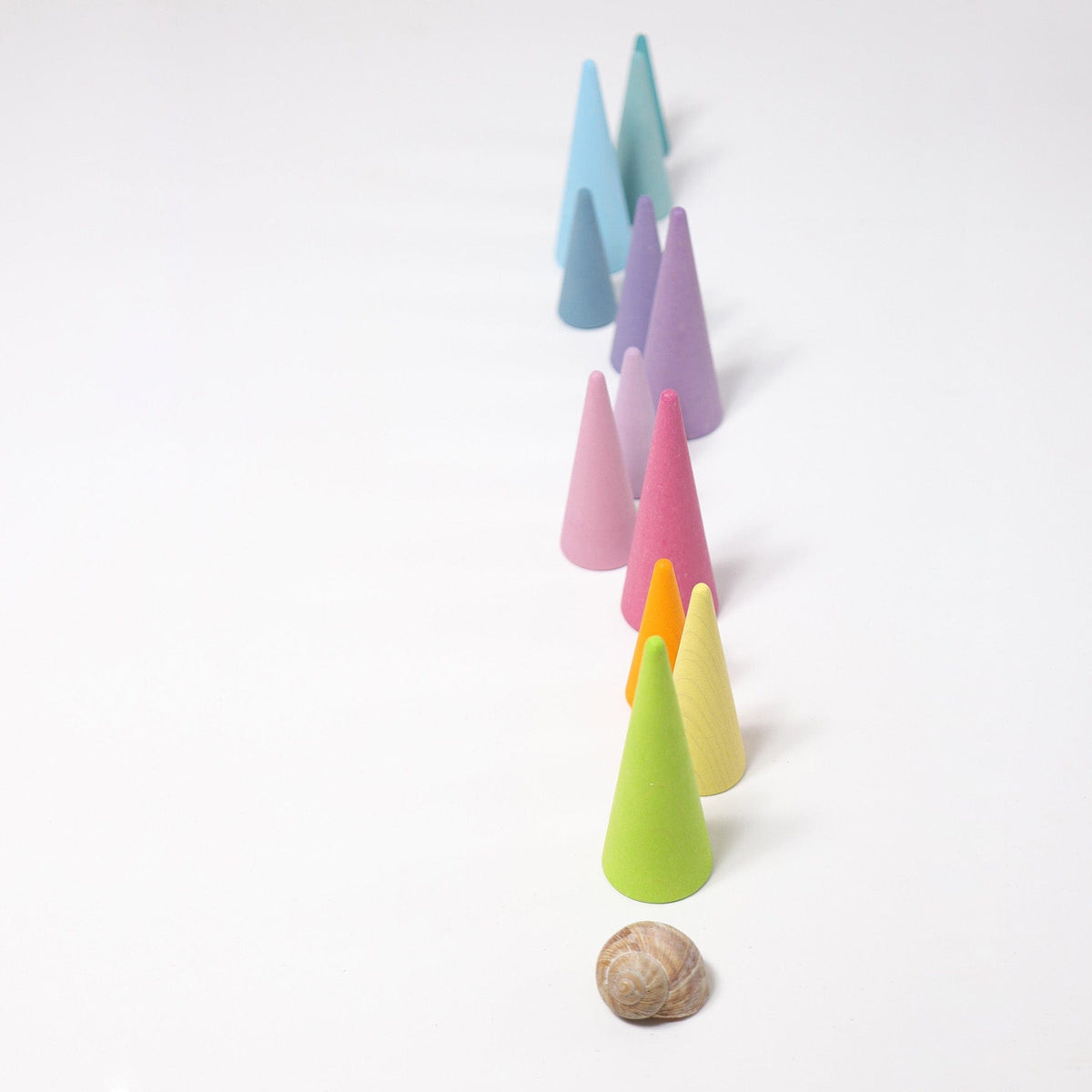 Grimm’s Pastel Rainbow Forest 12 Pieces