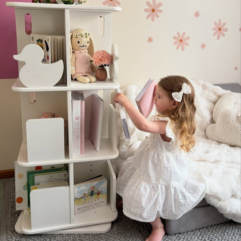 myduckling Montessori Rotating Bookcase - White